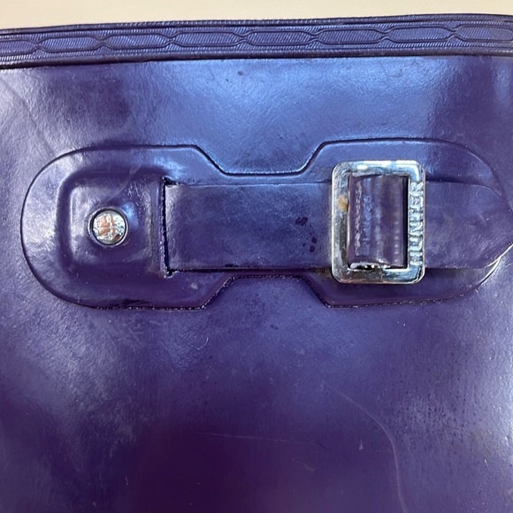 Hunter Rubber Knee-High Tall Gloss Rain Boots - Picture 9 of 15